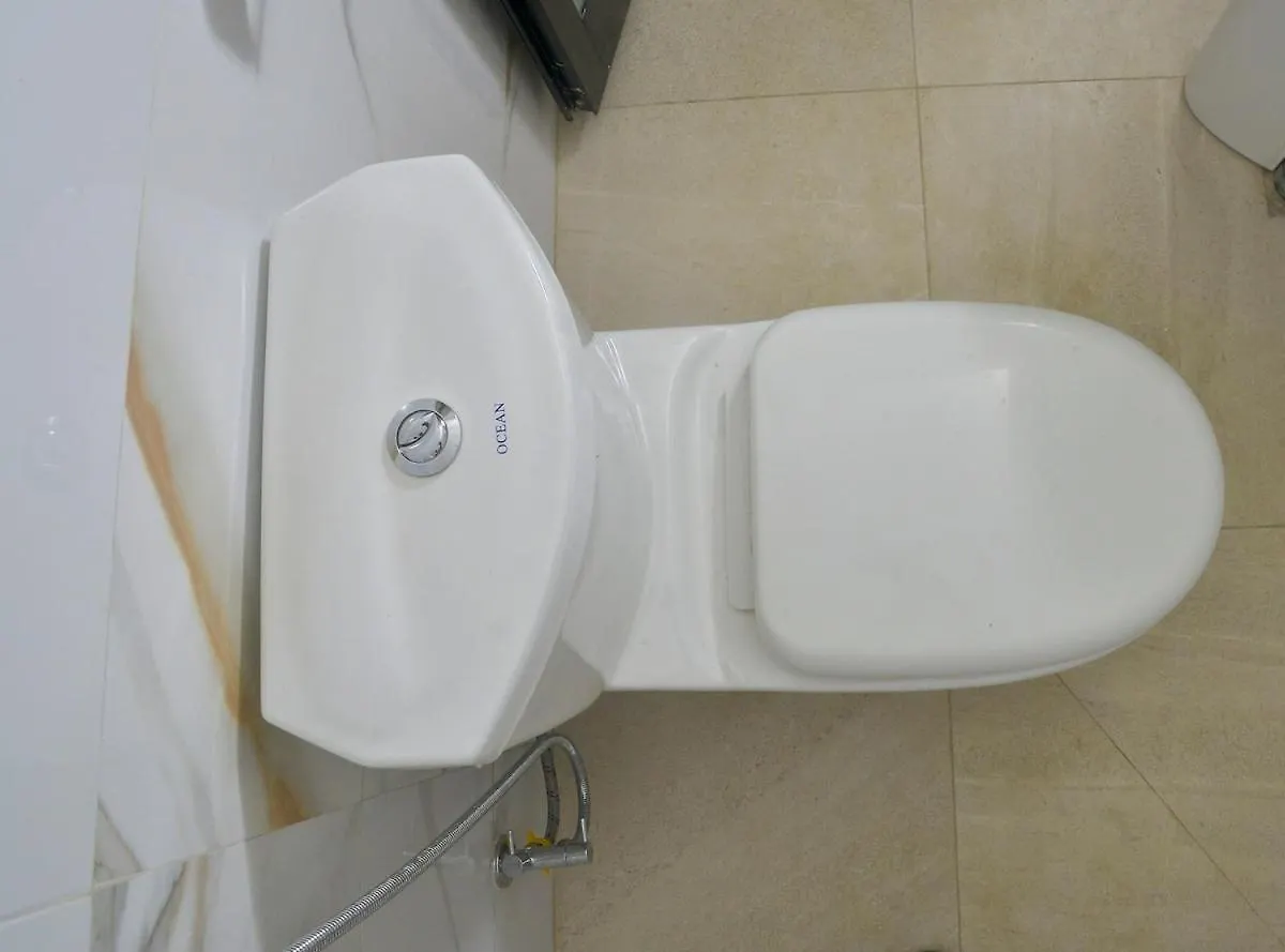Modern 2-Bedroom Flat In Central Ouakam, דקר 0*,  סנגל
